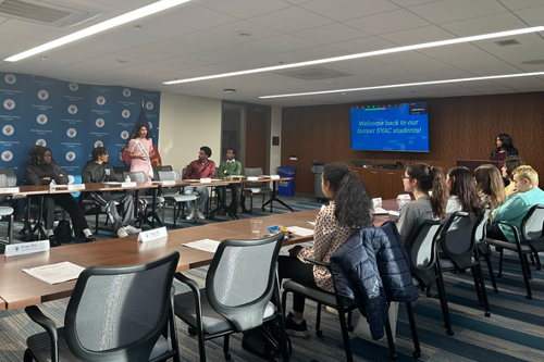 Jenny Nguyen, Miss Bethesda, speaking to students about her work in public service